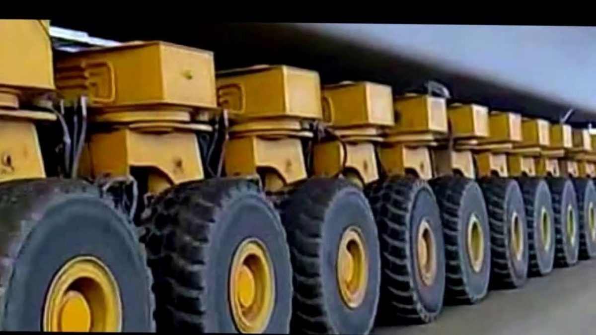 The latest technology. – It’s the world’s largest  work machine.