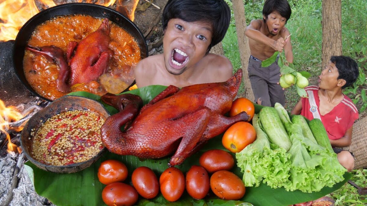 Primitive Technology – Cooking And Braised Duck Eating Delicious In Jungle For Diner #157