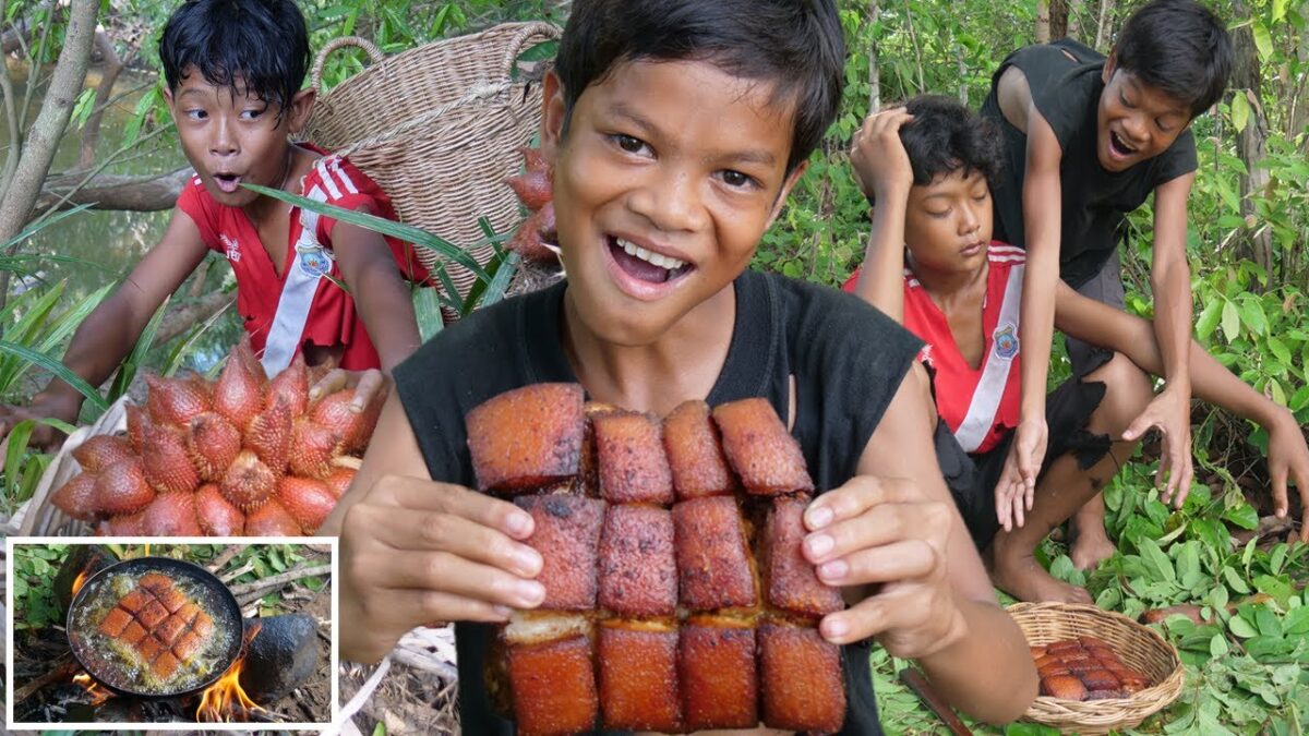 Primitive Technology – Eating Salak Delicious In Jungle – Cooking Pork Pork Belly #136