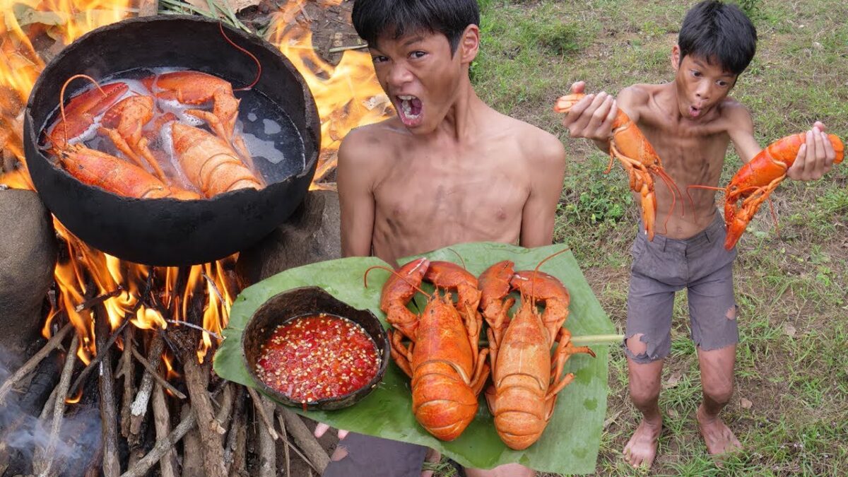 Primitive Technology – Eating Delicious – Cooking Lobster In Jungle For Food #184
