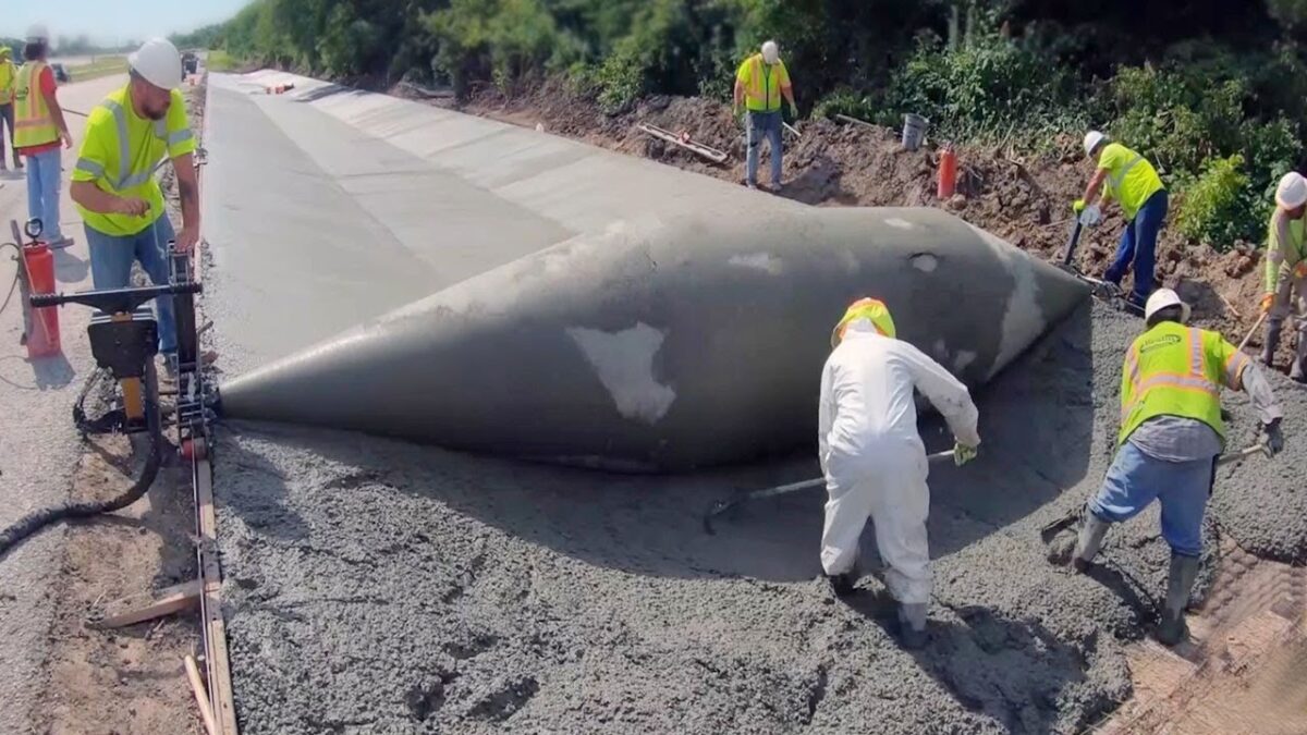 Amazing Modern Road Construction Machine Technology,Extreme Fast Concrete Paving Machines Technology
