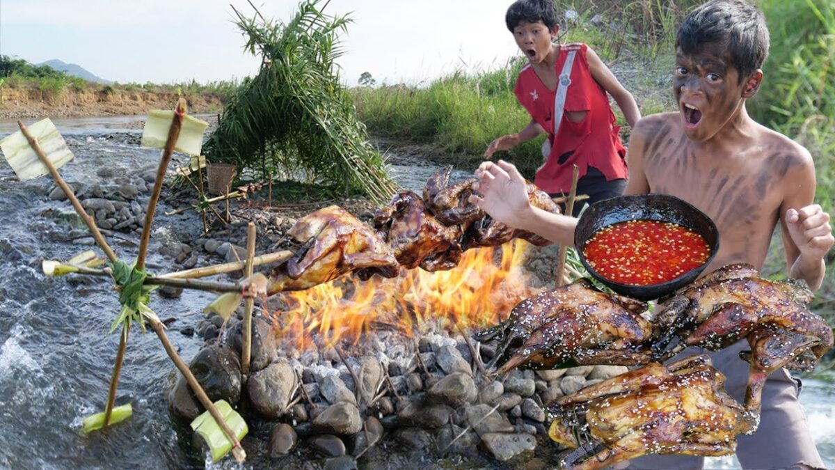 Primitive Technology – Eating Delicious – Roasted Chicken With Water Wheel For Food #197