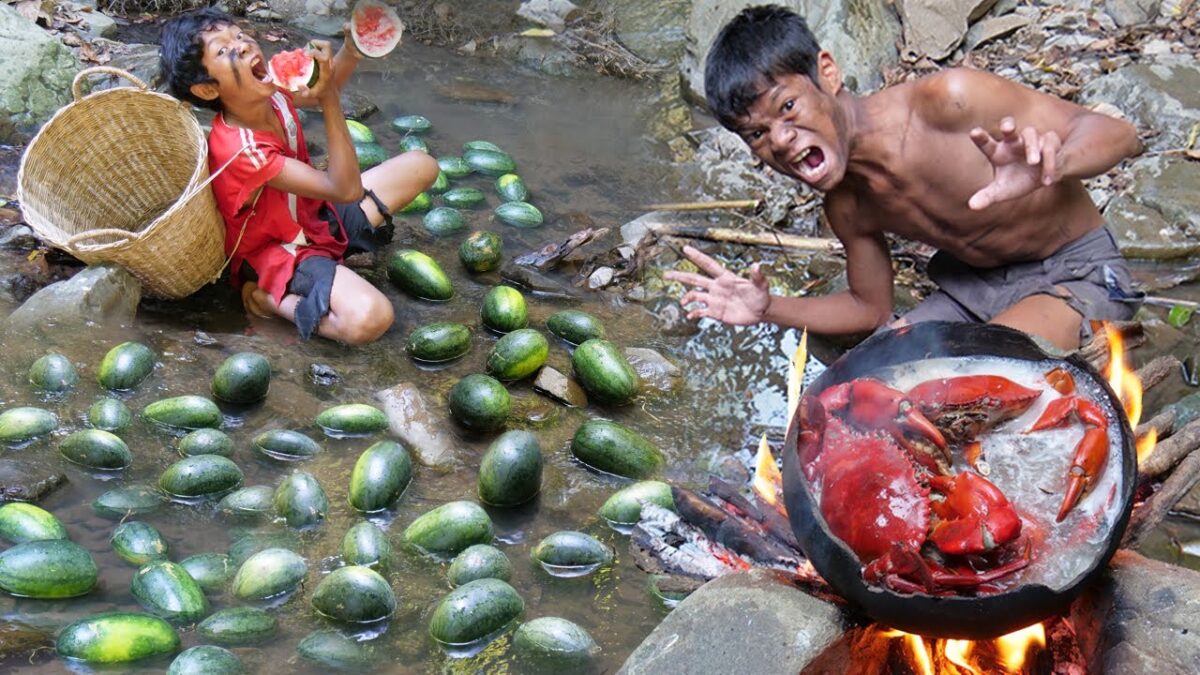 Primitive Technology – Eating Delicious – Find Food Meet Watermelons And Cook Big Crab #200