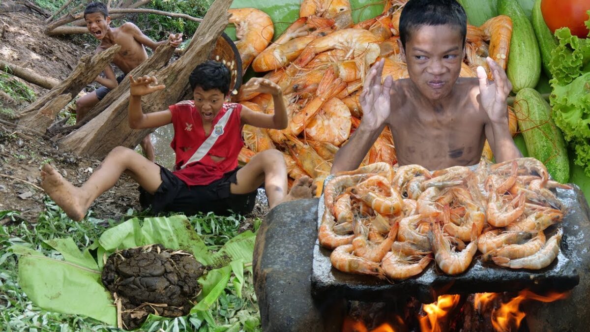 Primitive Technology – Eating Shrimp Delicious Near The River – Cooking In Jungle #215