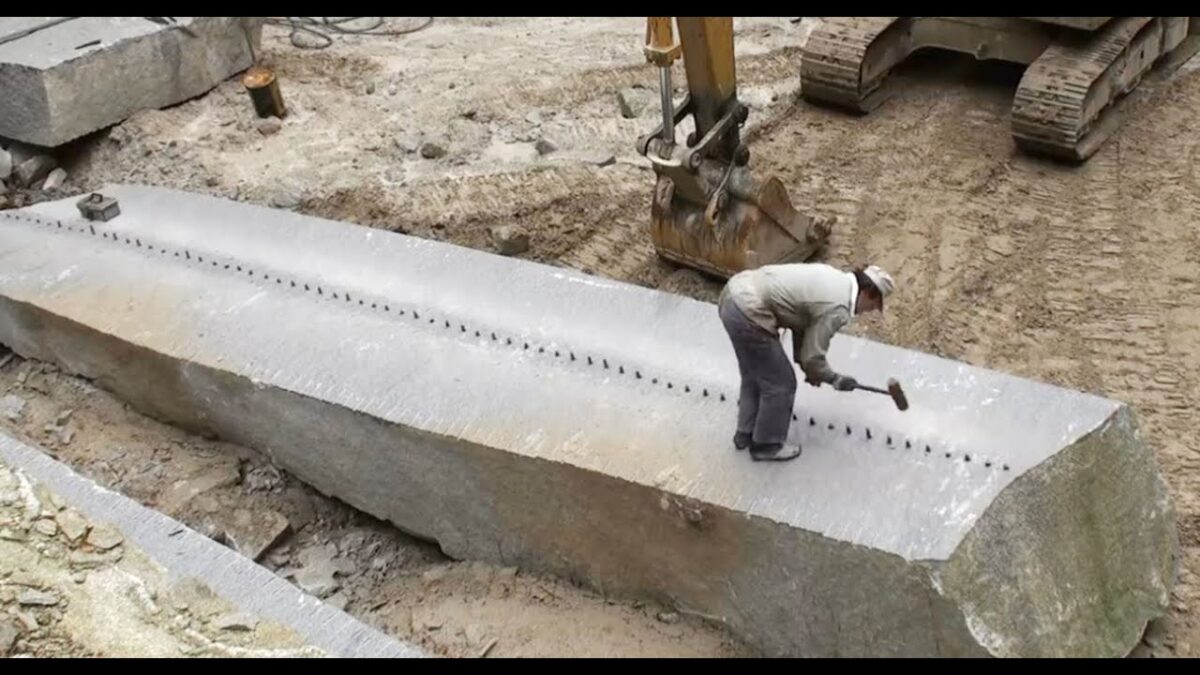 Amazing Fastest Stone Splitting Technique – Incredible Modern Granite Mining Machines Technology