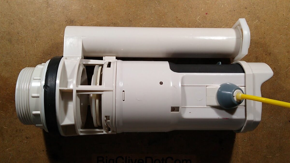 Europe vs USA – toilet technology teardown