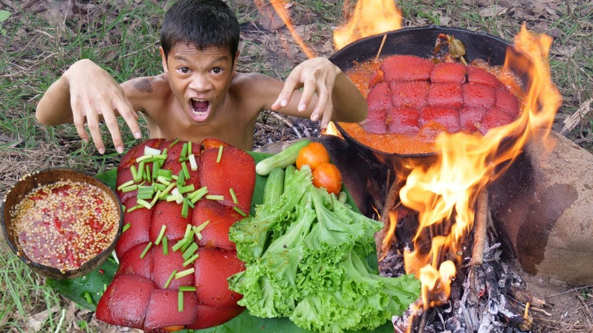 Primitive Technology – Eating Delicious In Jungle – Cooking Pork Belly For Food #228