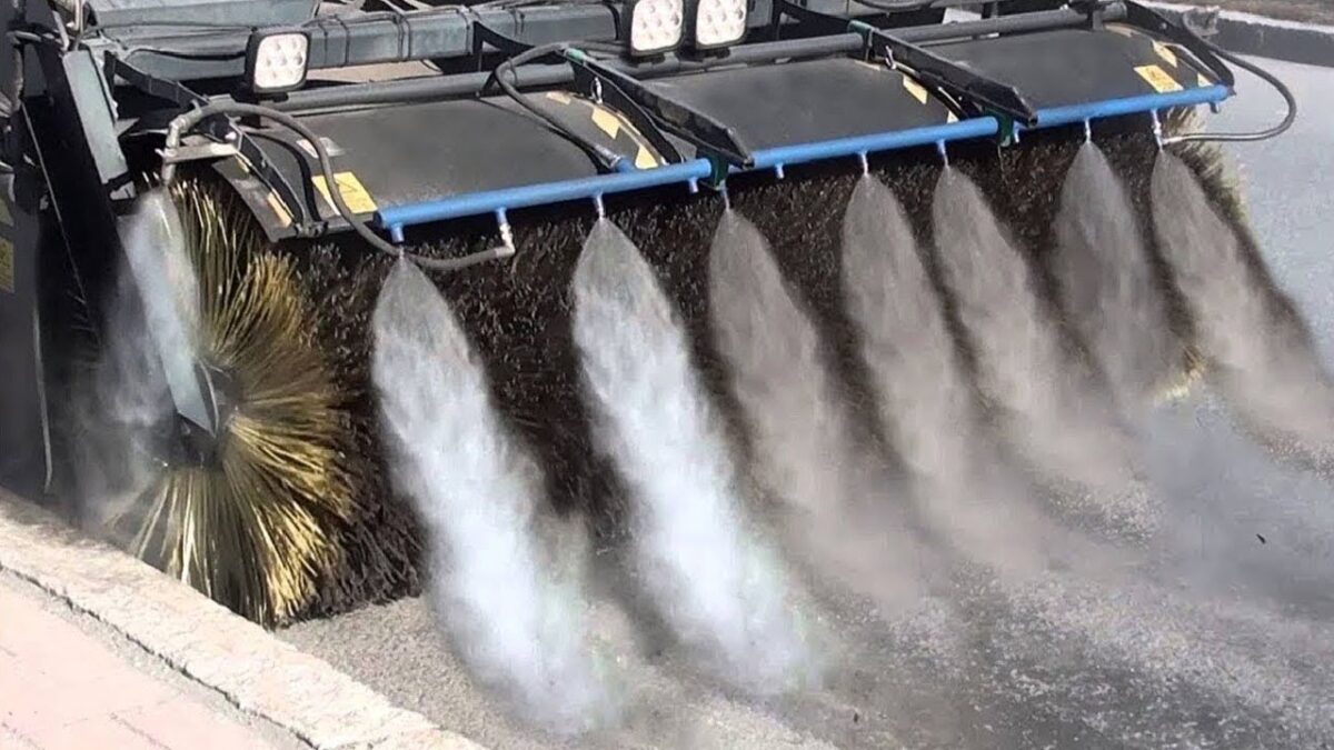 Incredible Modern Street Sweeper Machines Technology. Amazing Fastest Automatic Road Clean Equipment