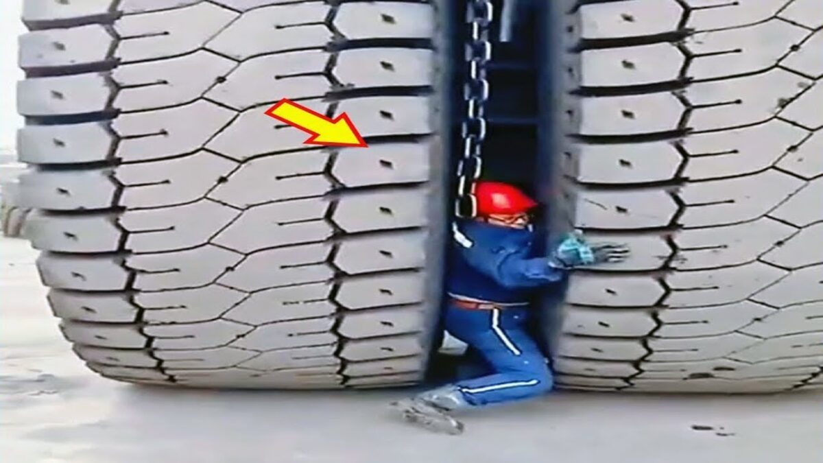 Watch this awesome technology now. You won’t believe what he’s doing.