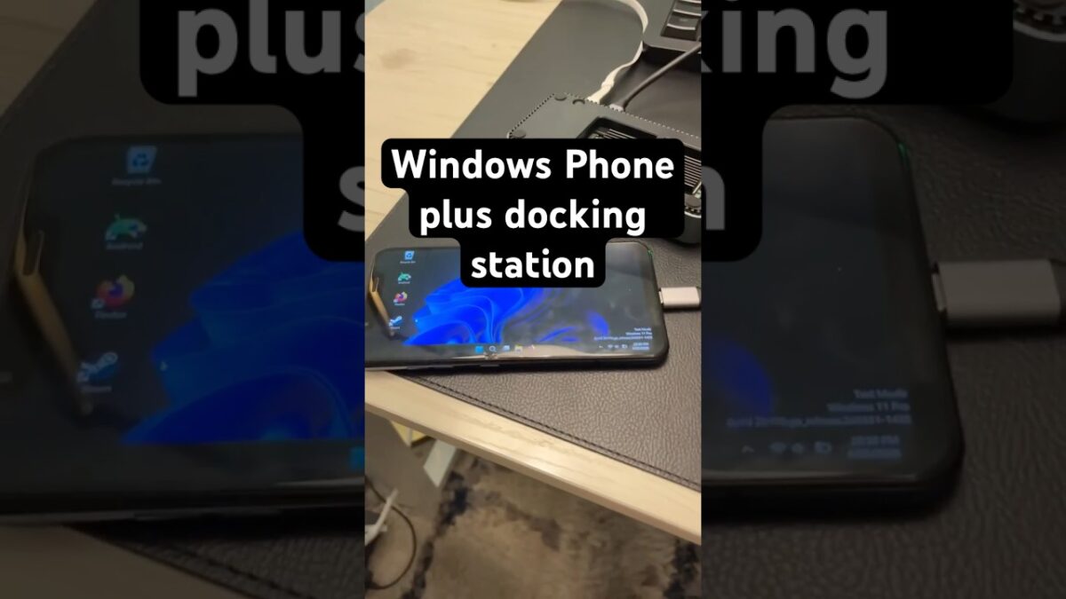 Phone plus docking station equals mini PC? #tech #pc #techtok #yaptech