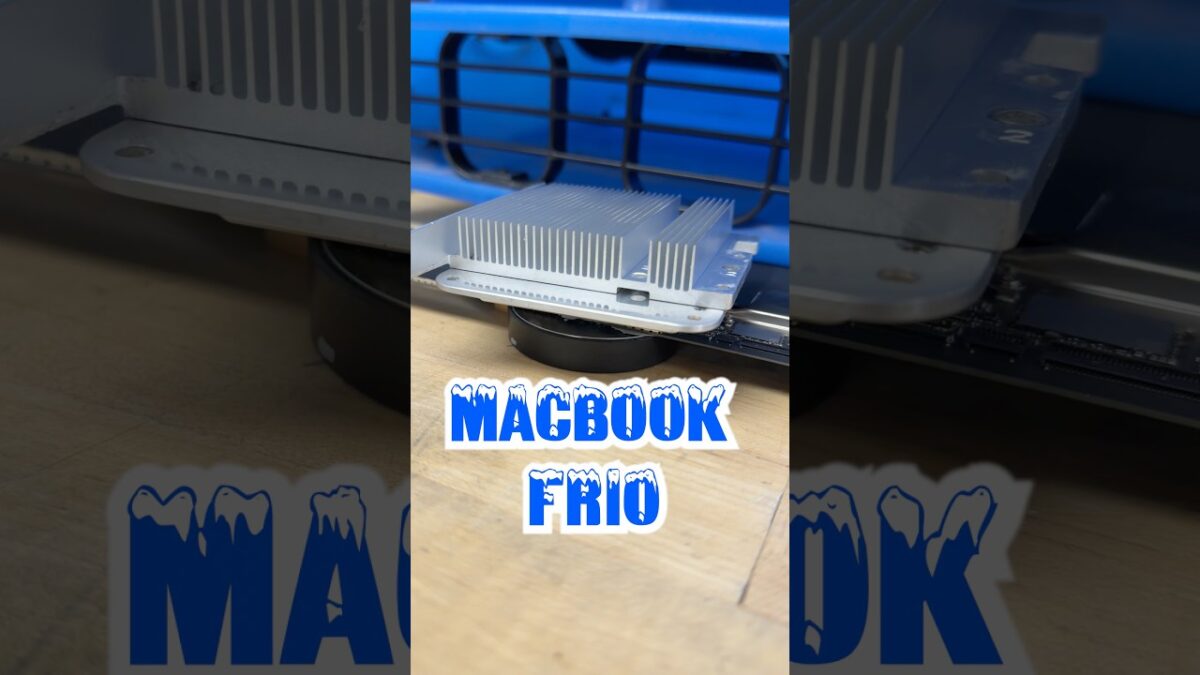 Liquid Cooling The World’s Fastest MacBook Neo #tech #technology #pc #shorts